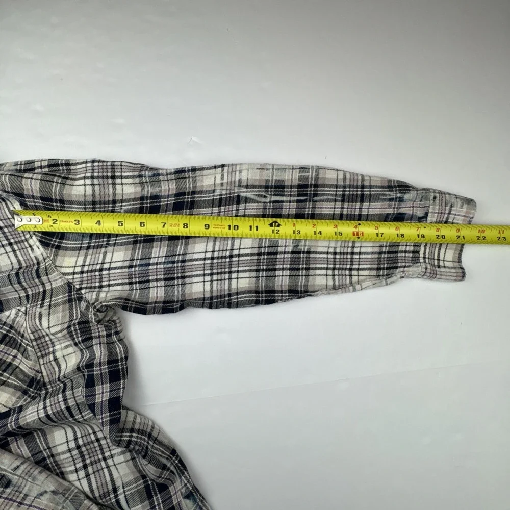 Distressed‎ Bleached Plaid Button Down Shirt Rock & Republic Purple Black Large